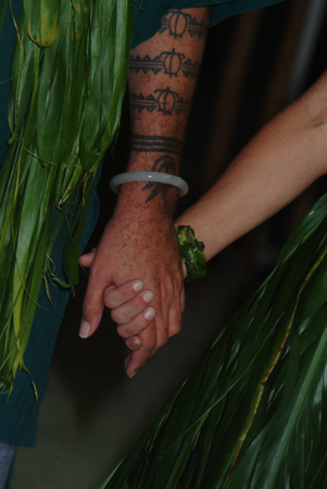 hula hands
